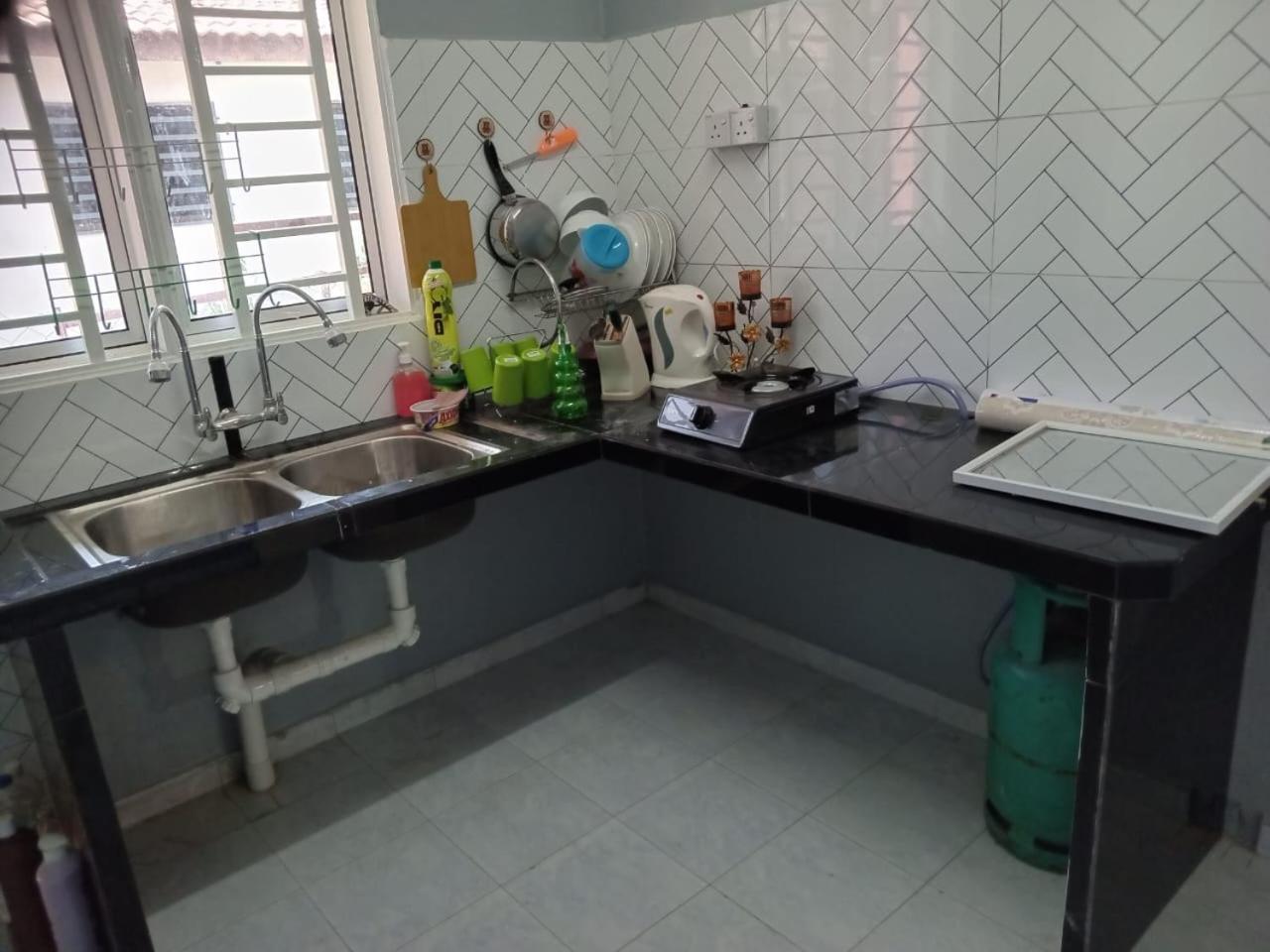 Ria Homestay & Kolam Alor Setar Zewnętrze zdjęcie
